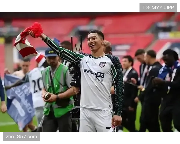 贝林厄姆7.2分中场表现 皇马平局中稳定输出